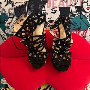 Chic Black Cutout Women's Heels